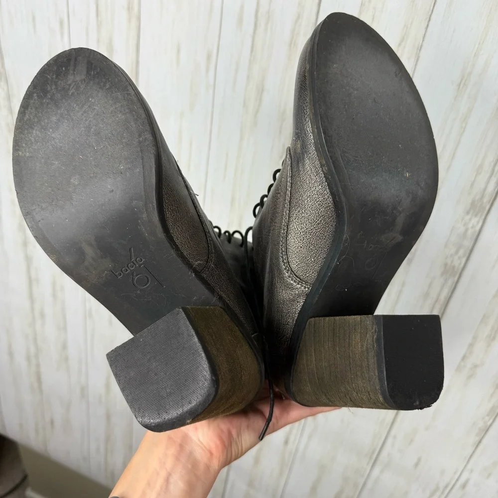 Bacio 61 Metallic Gray Boots - Picture 6 of 7